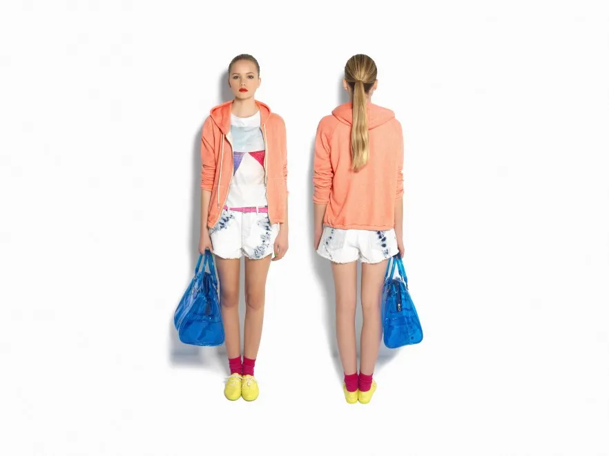 3344873-neon-flash-lookbook-pull-bear.jpg