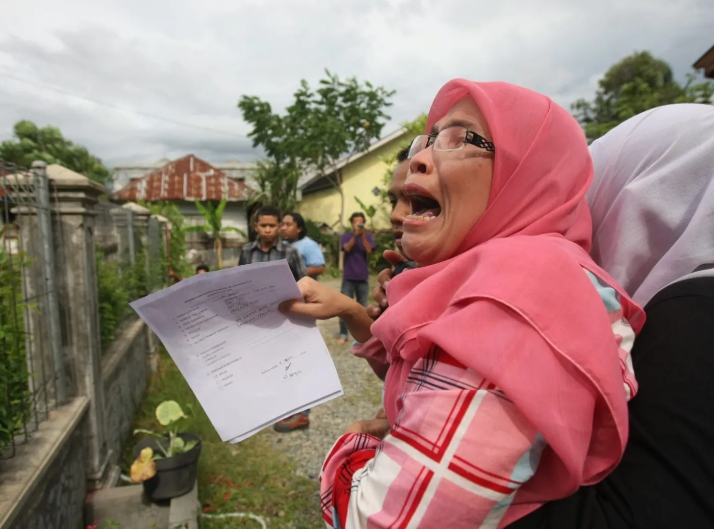 Ziemia w Indonezji nie przestaje się trząść. Wciąż jest ryzyko tsunami
