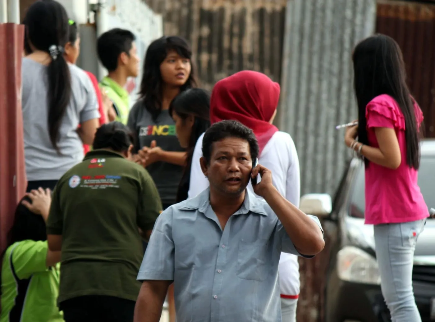 3346860-indonezja-tsunami-ostrzezenie.jpg