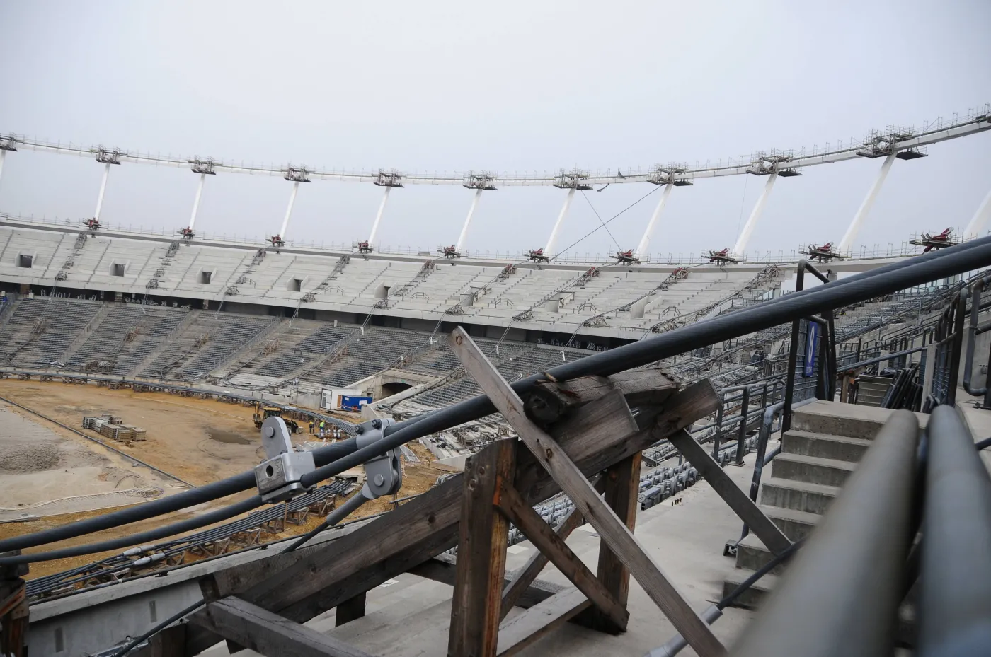 3351470-zdjecie-z-przebudowy-stadionu.jpg
