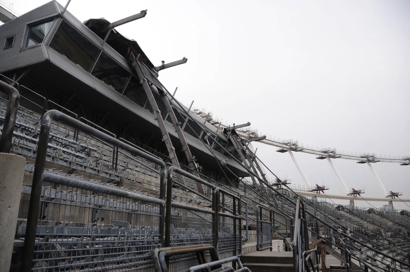 3351499-zdjecie-z-przebudowy-stadionu.jpg