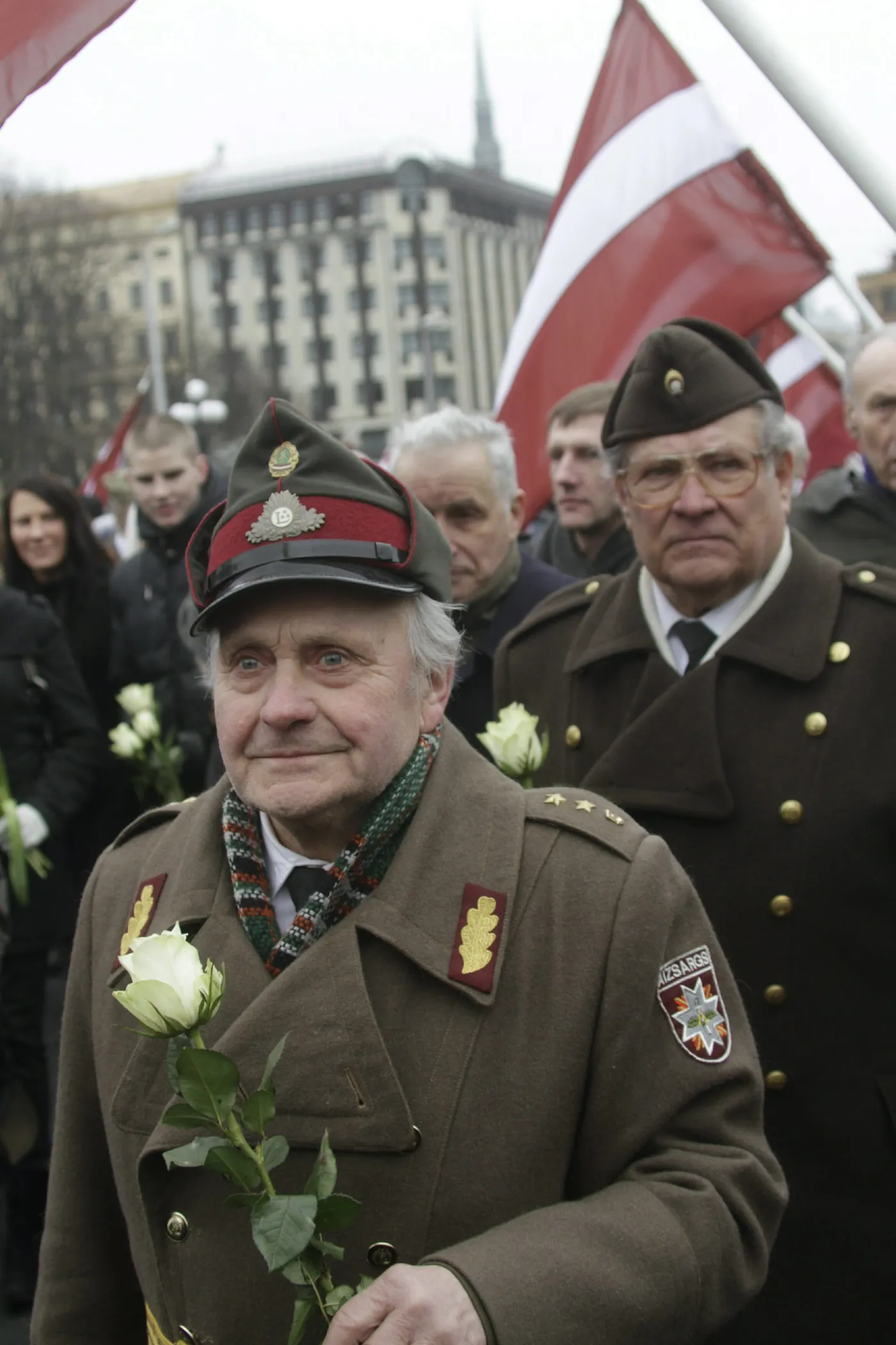 3233414-manifestacja-weteranow-waffen.jpg