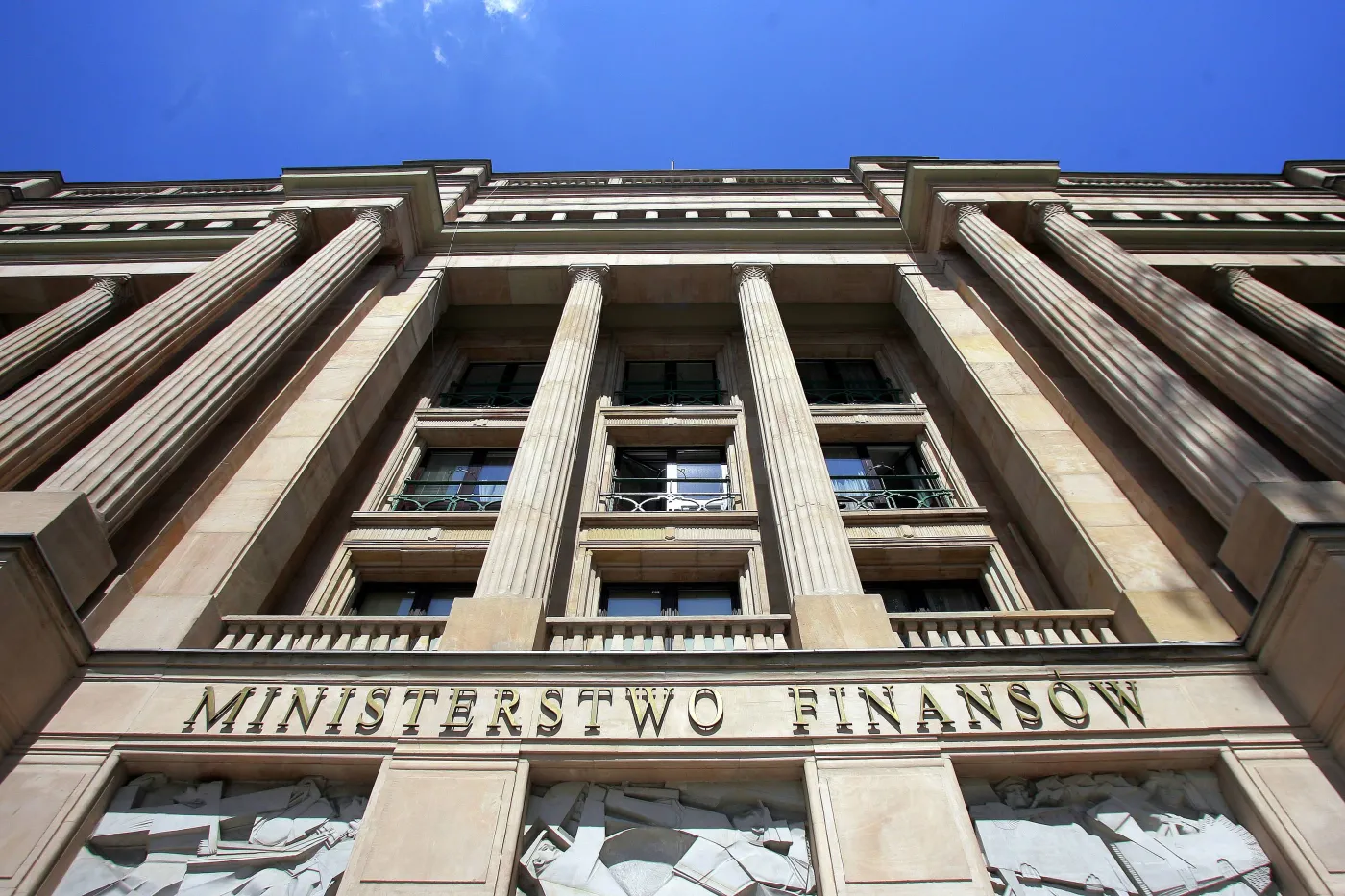 Agenci CBŚ w resorcie finansów. Chodzi o nielegalny hazard