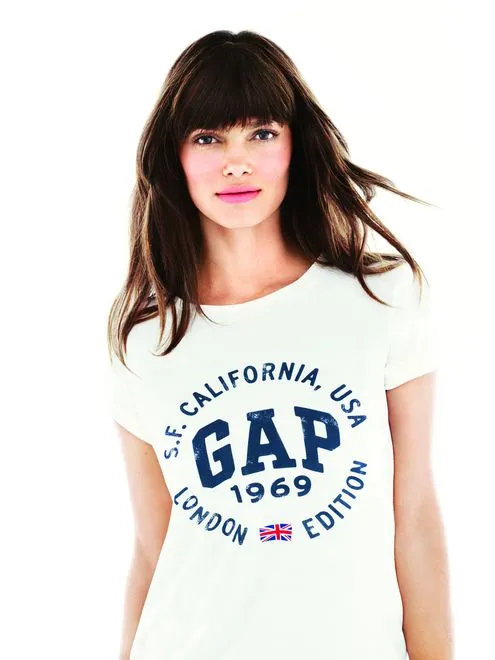 3578324-gap-summer-2012-lisalla-13.jpg
