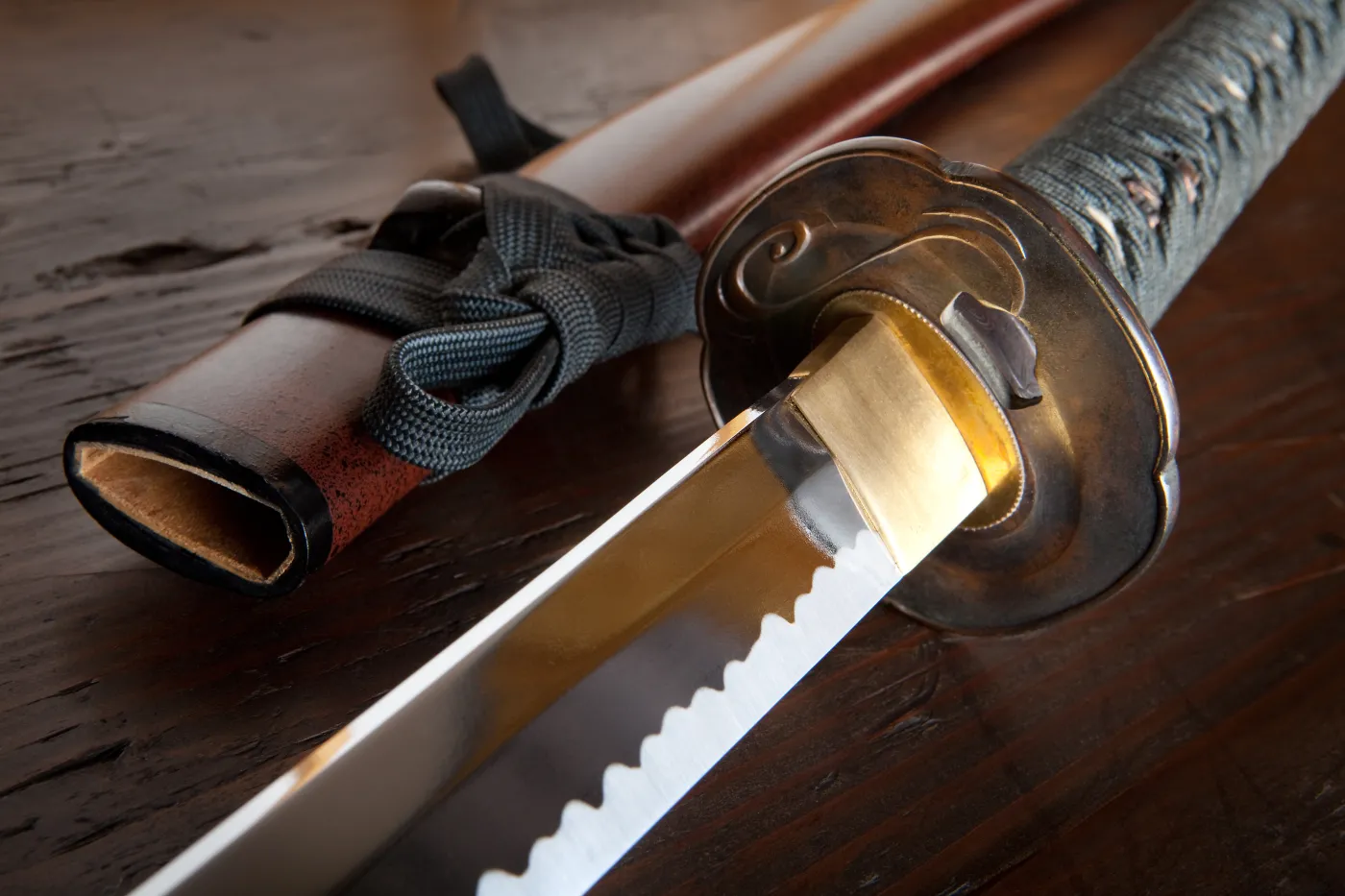 4136614-miecz-japonski-katana-samuraj.jpg
