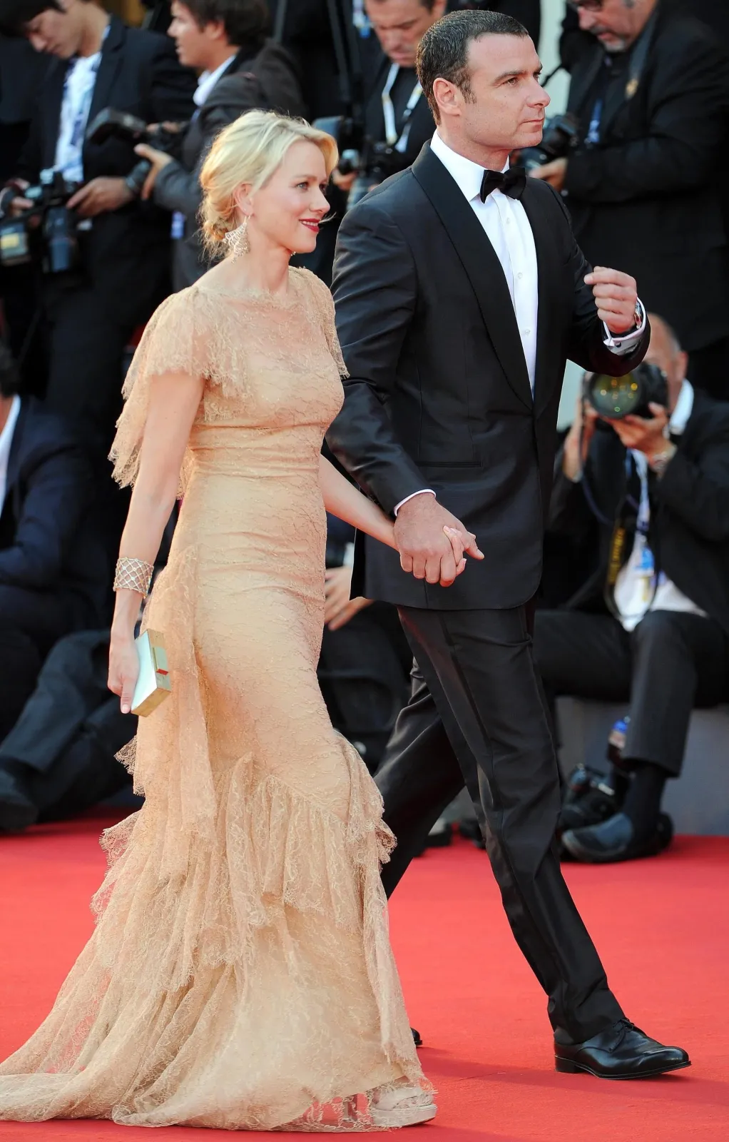 3960143-liev-schreiber-i-naomi-watts.jpg