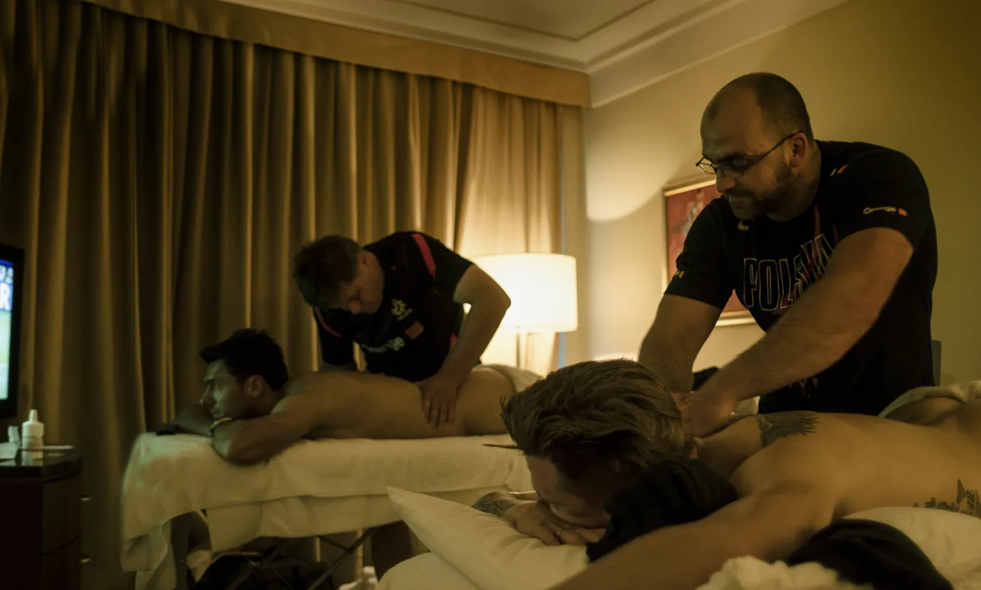 4549477-bedziesz-legenda-czlowieku.jpg