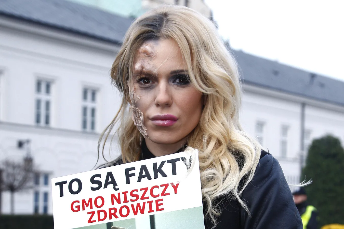 Doda protestuje przeciwko GMO