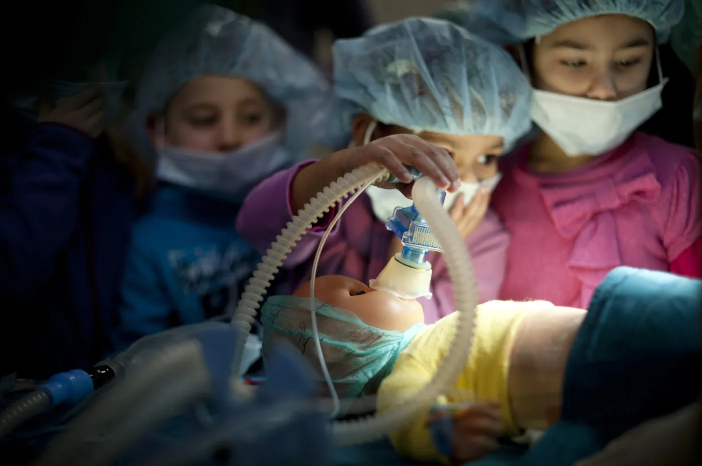 4375535-lalka-operacja-dzieci-szpital.jpg