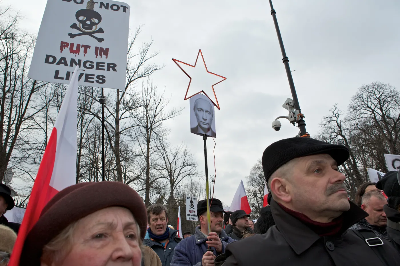4828966-demonstracja-solidarni-2010.jpg