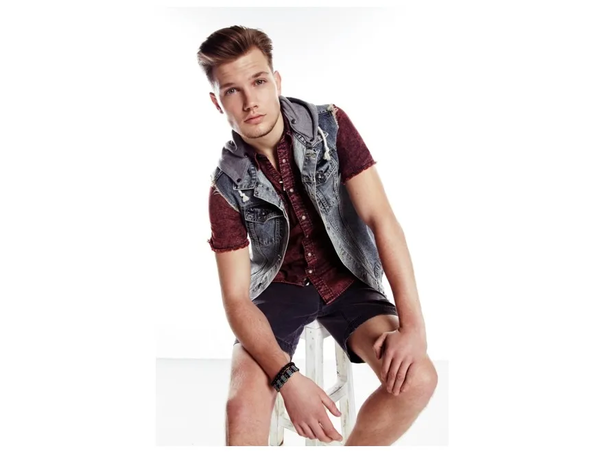 4954194-river-island-denim-look-2013.jpg