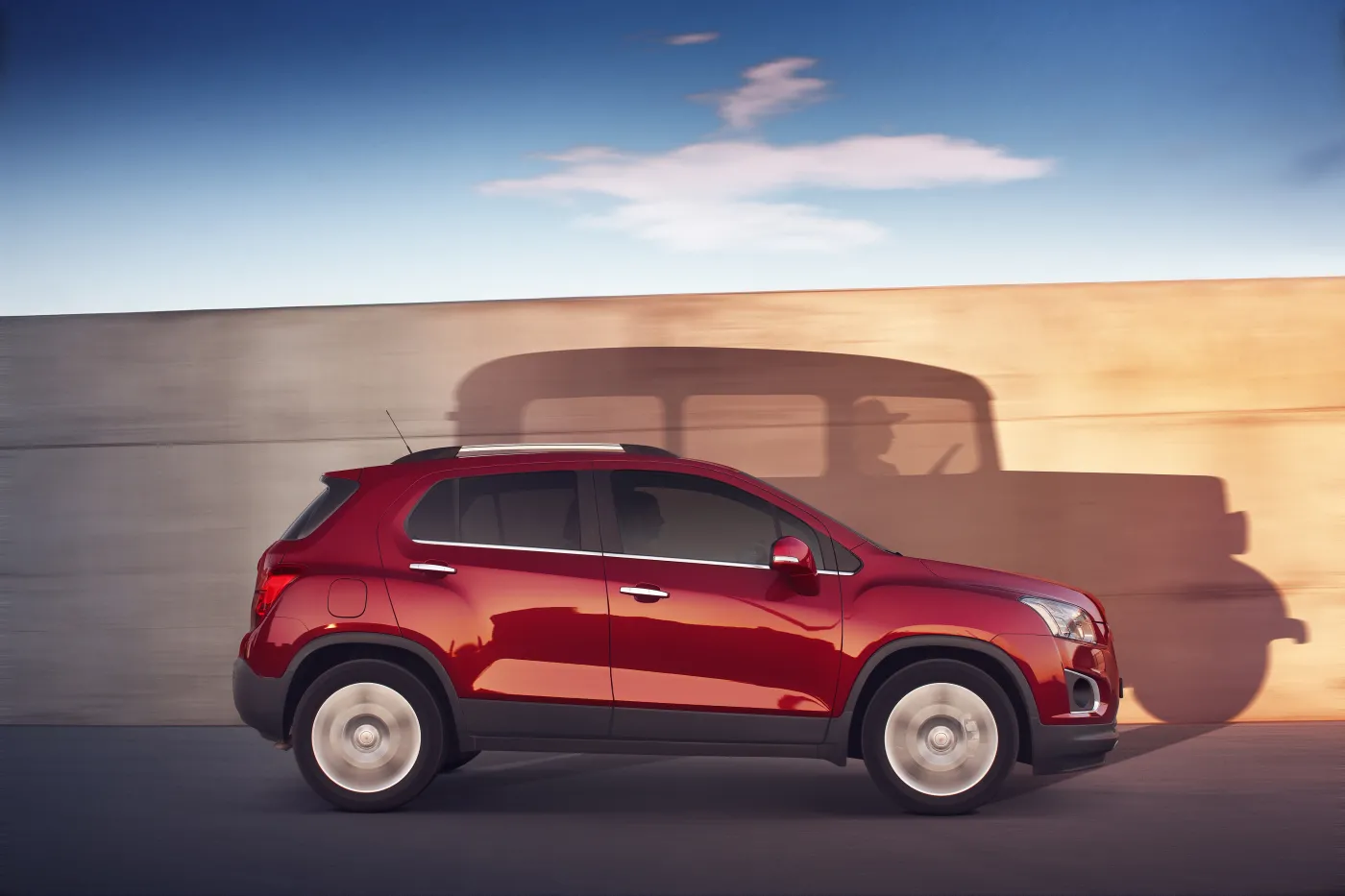 5025197-chevrolettrax-dynamic-01-l.jpg