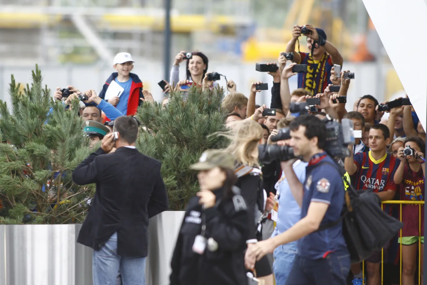 5246707-messi-neymar-i-spolka-sa-juz.jpg