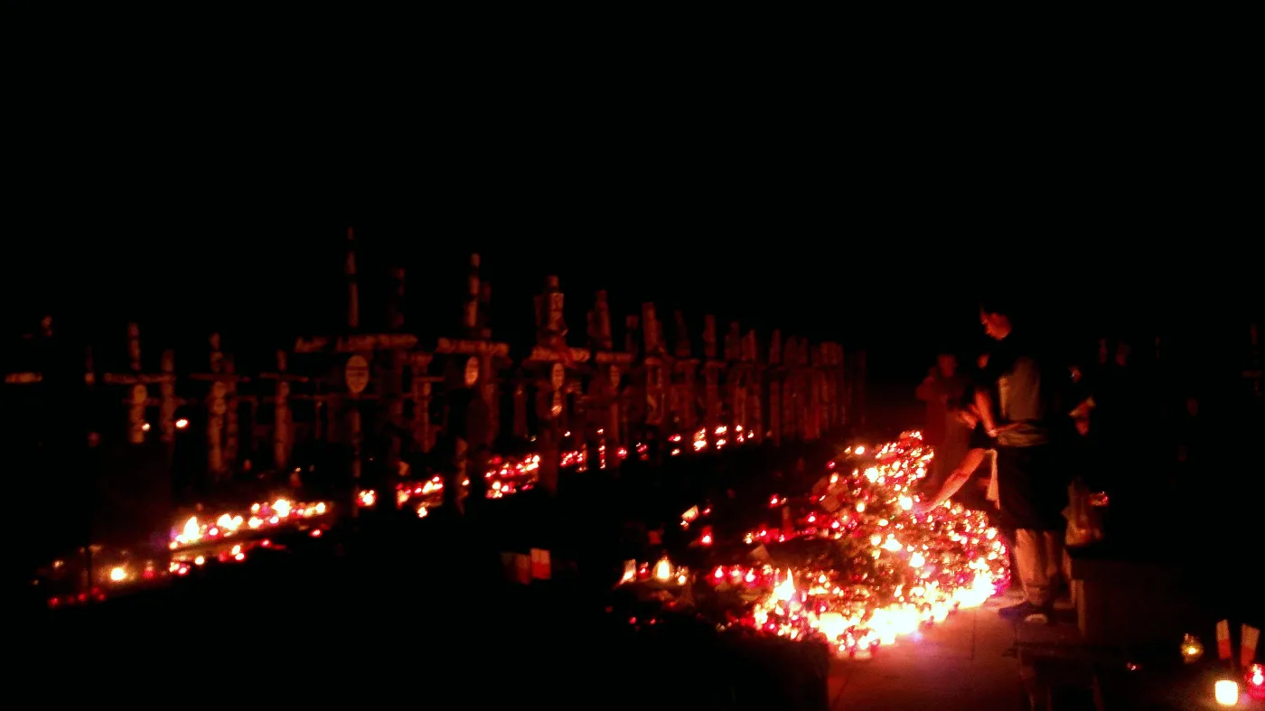 5257282-warszawskie-powazki-rocznica.jpg