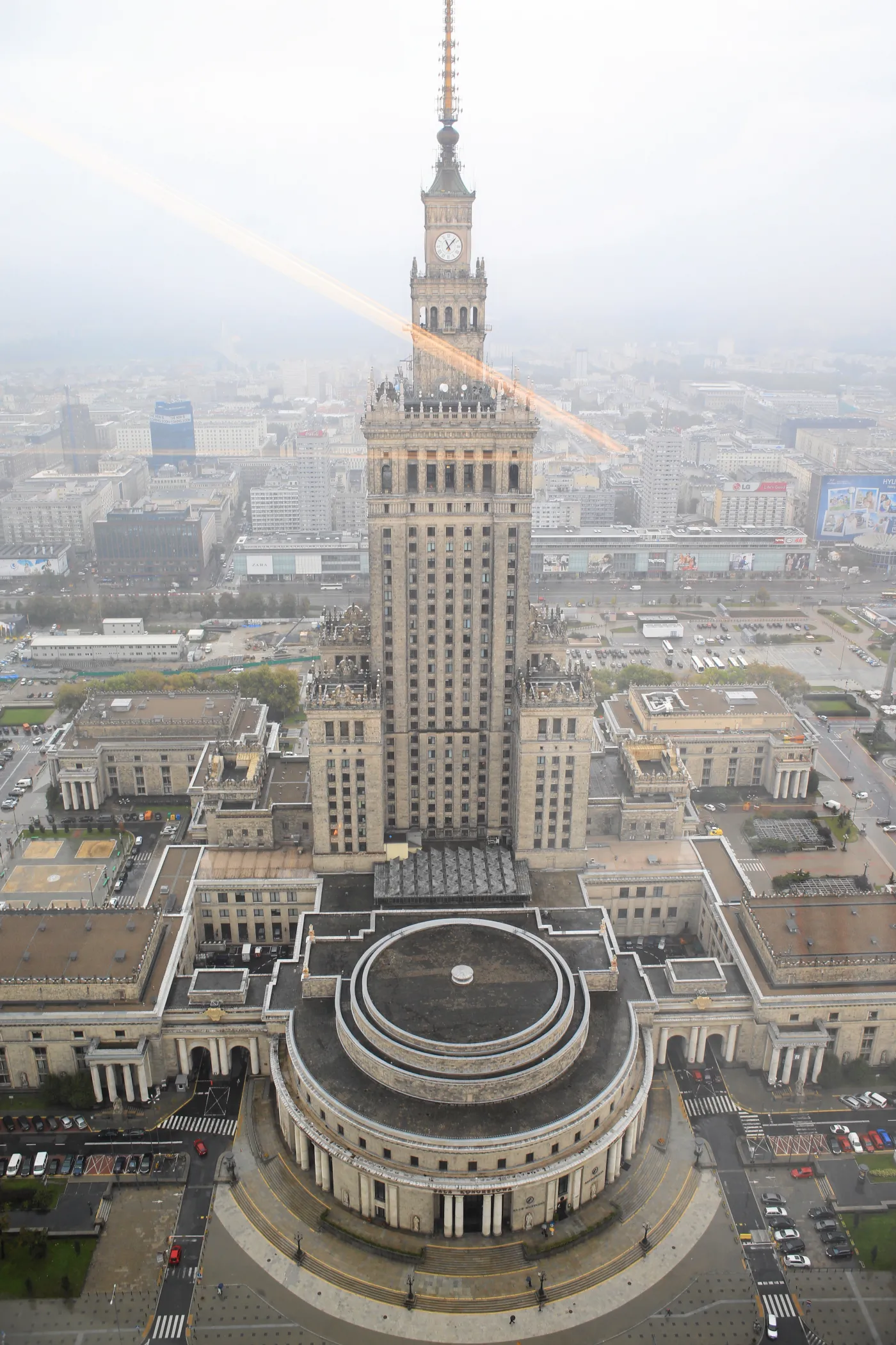 5408173-widok-z-budynku-zagiel-przy.jpg