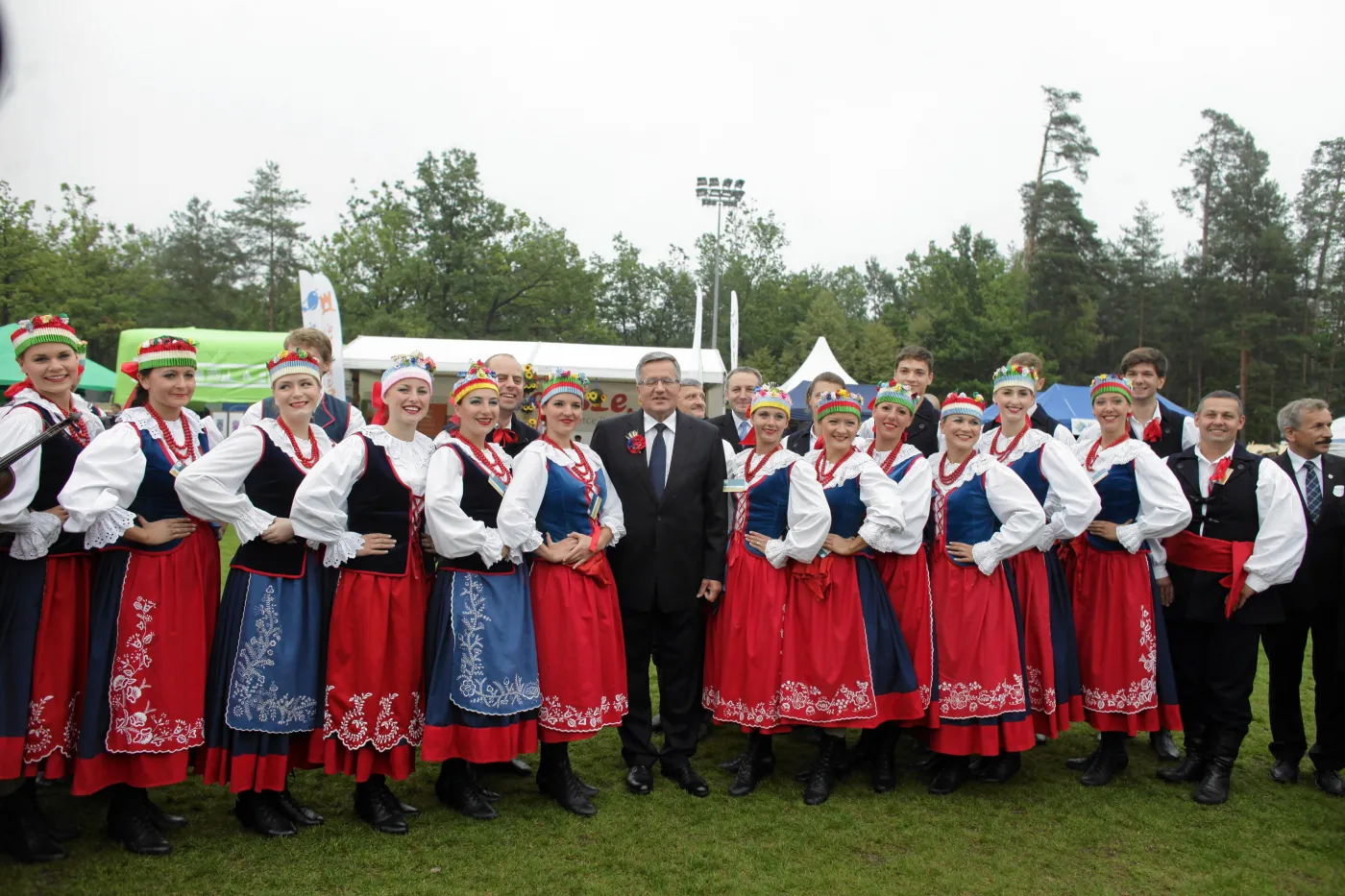5411279-prezydenckie-dozynki-w-spale.jpg