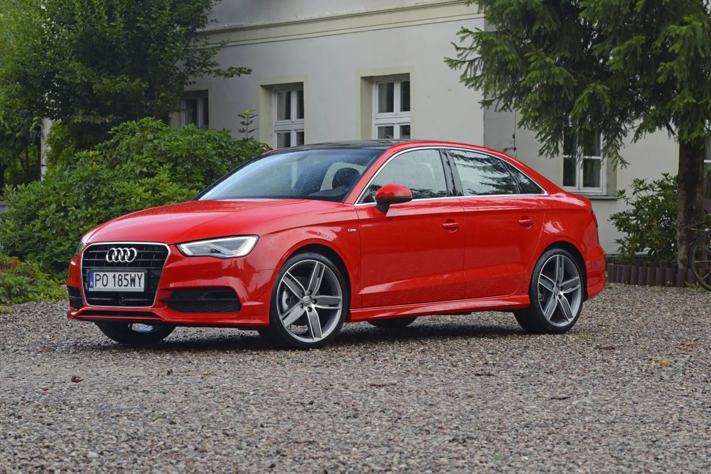 5461620-audi-a3-limousine-nowosc-z.jpg