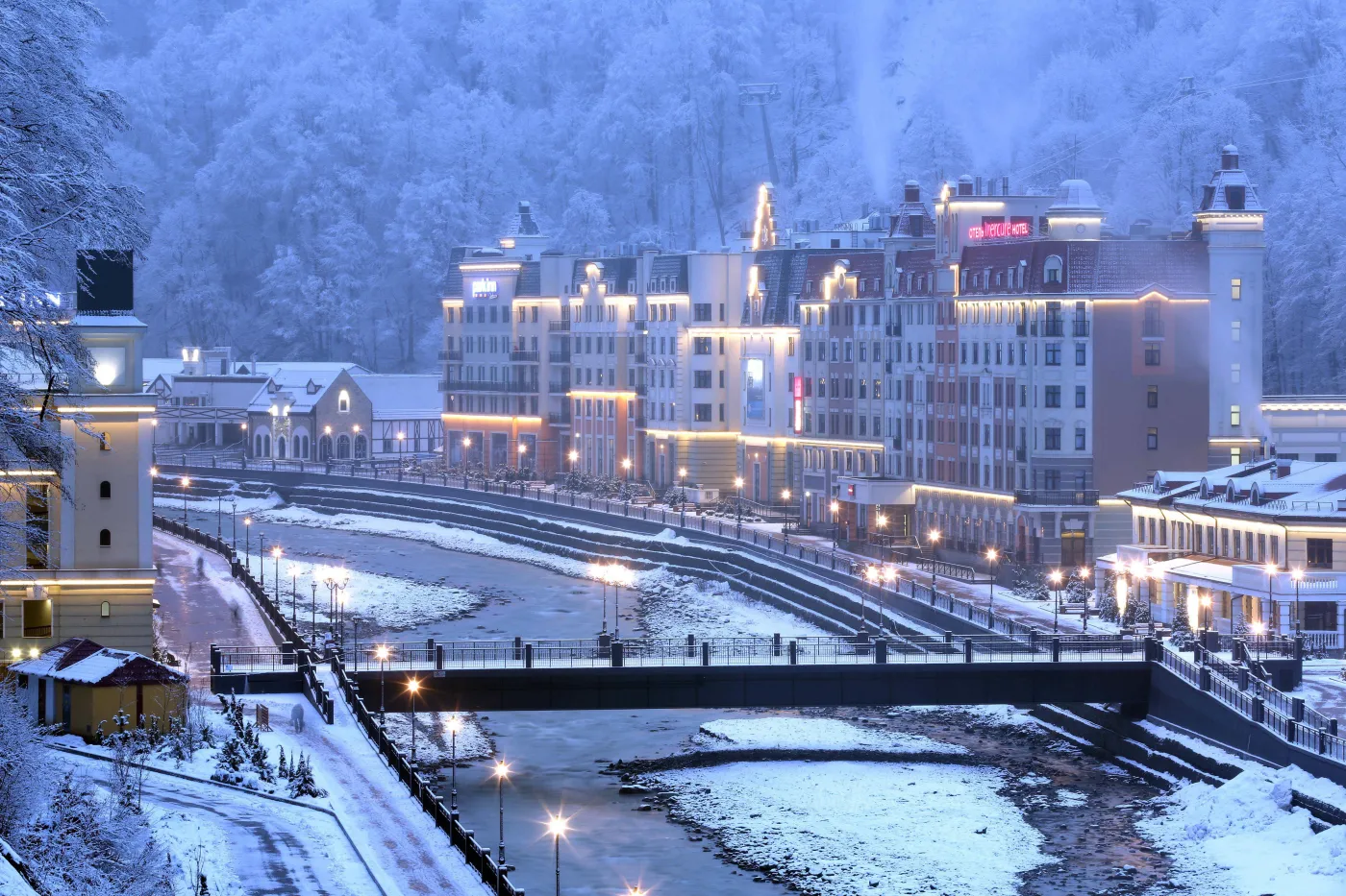 4587948-rosa-khutor-krasnaya-polana.jpg