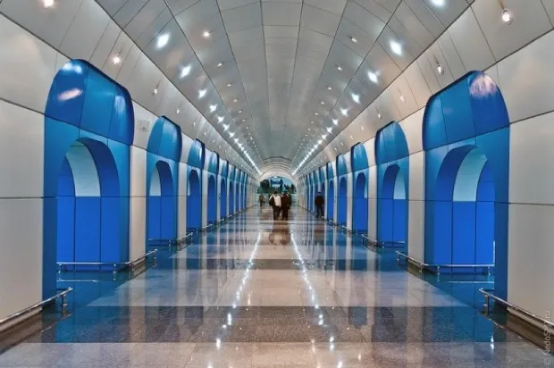 5673658-najpiekniejsze-stacje-metra.jpg