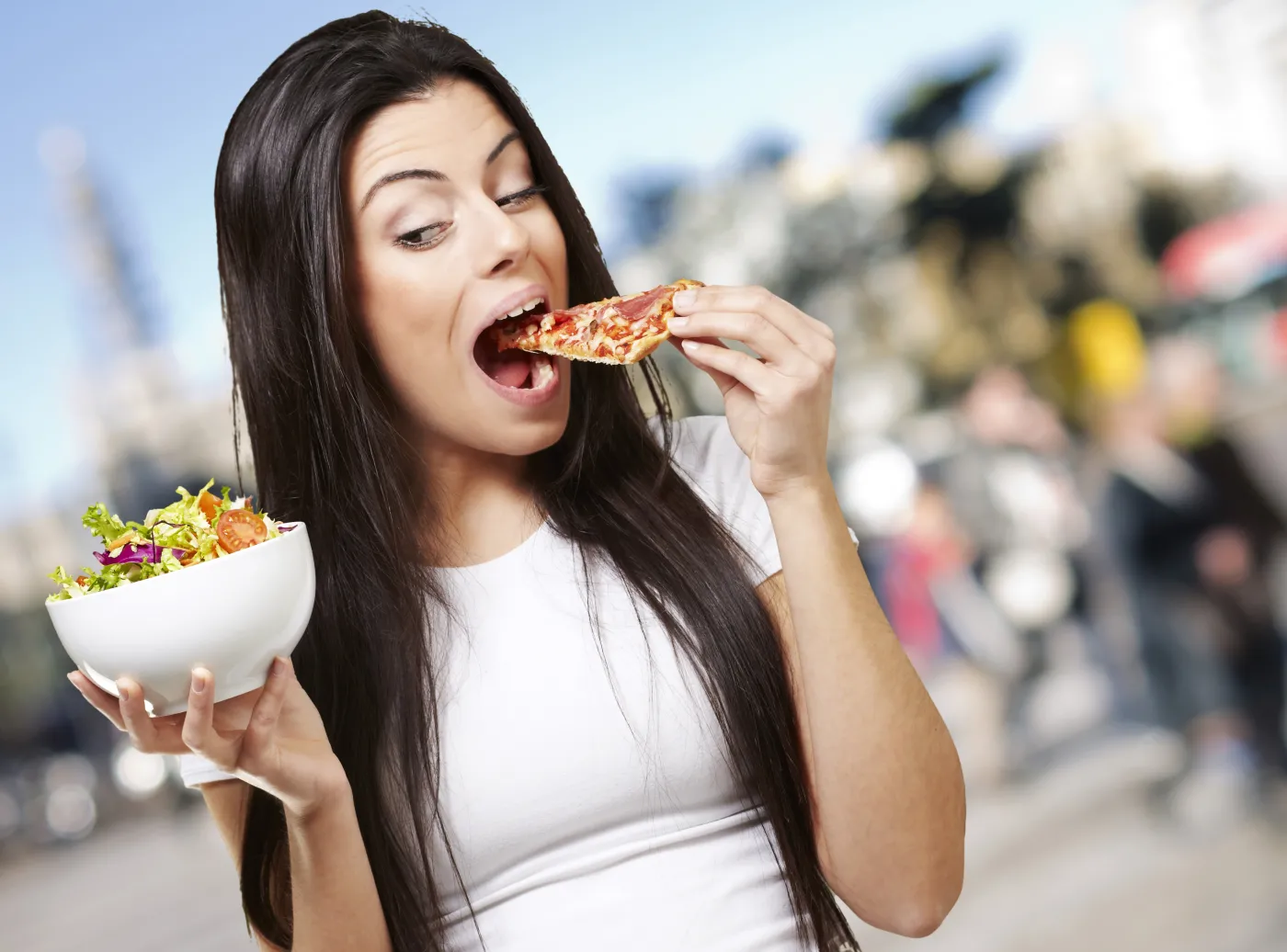 5742978-apetyt-jedzenie-salatka-pizza.jpg