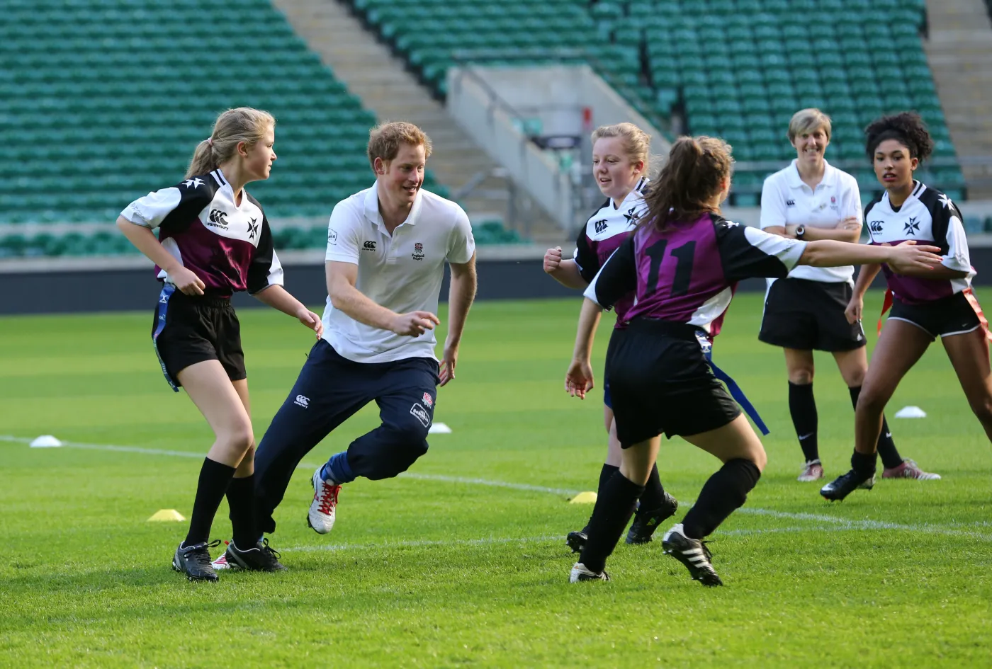 5532641-ksiaze-harry-gral-w-rugby-z.jpg