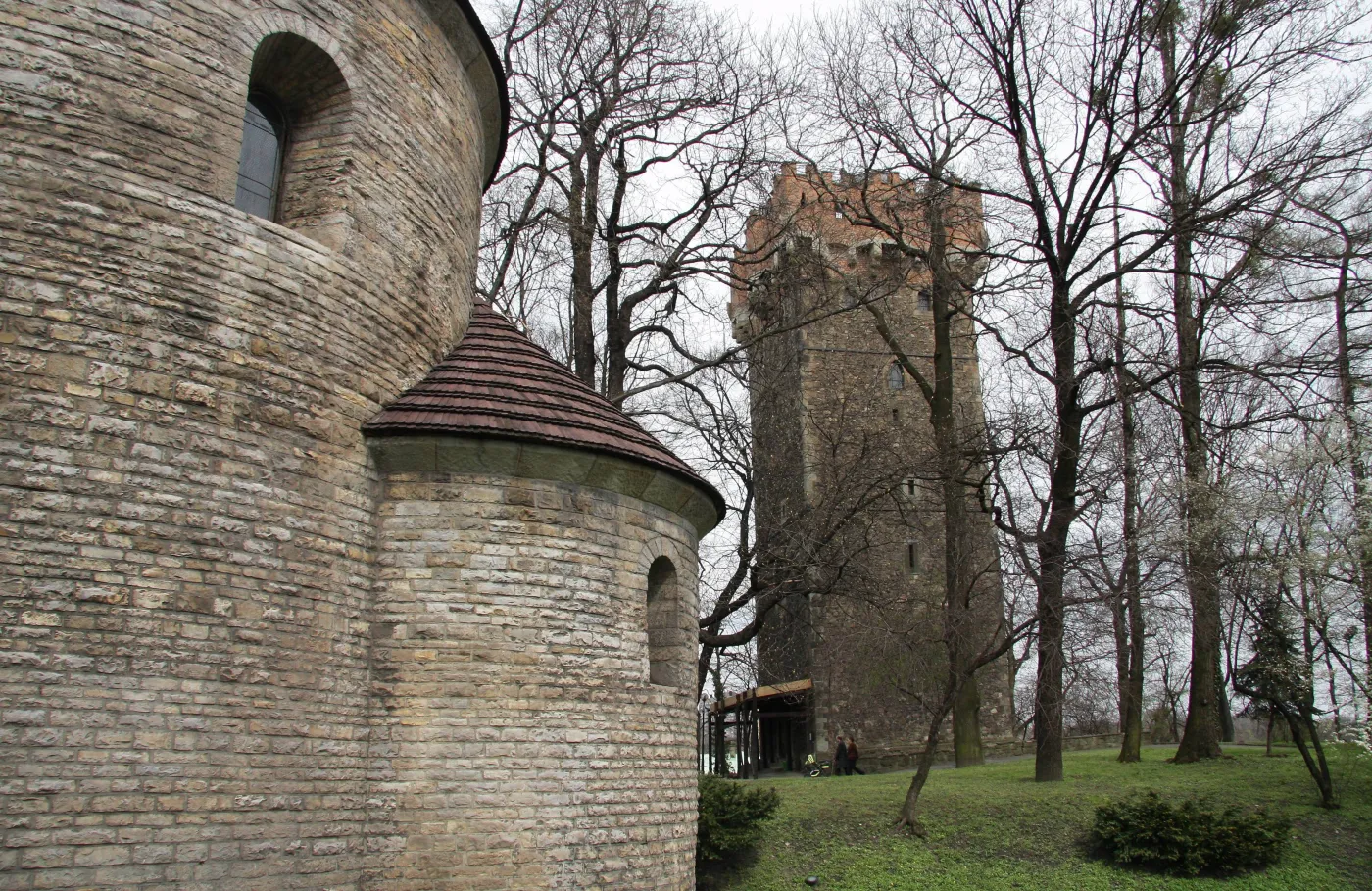 5559021-wielka-synagoga-w-tykocinie.jpg