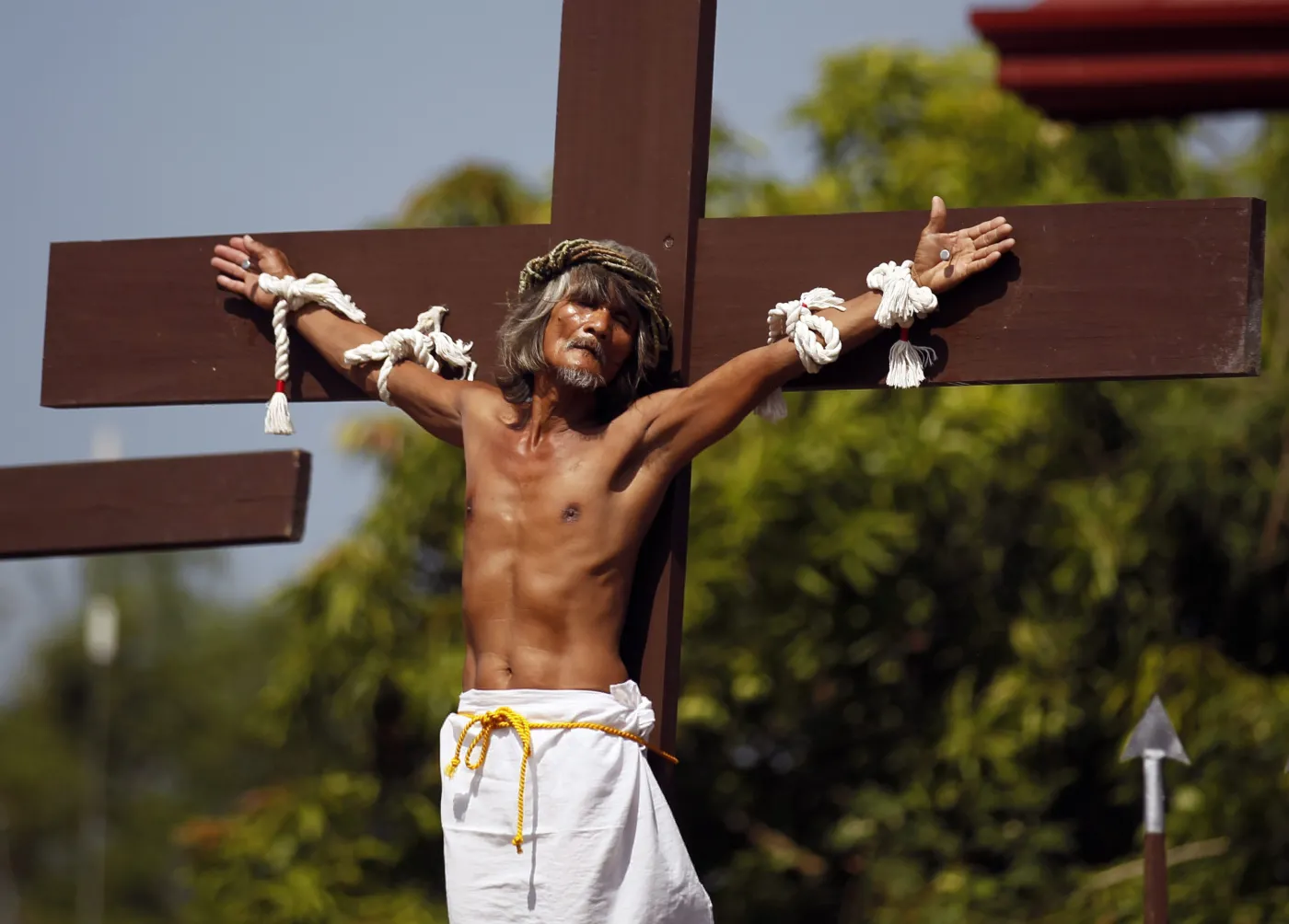 6179320-krwawy-rytual-na-filipinach.jpg