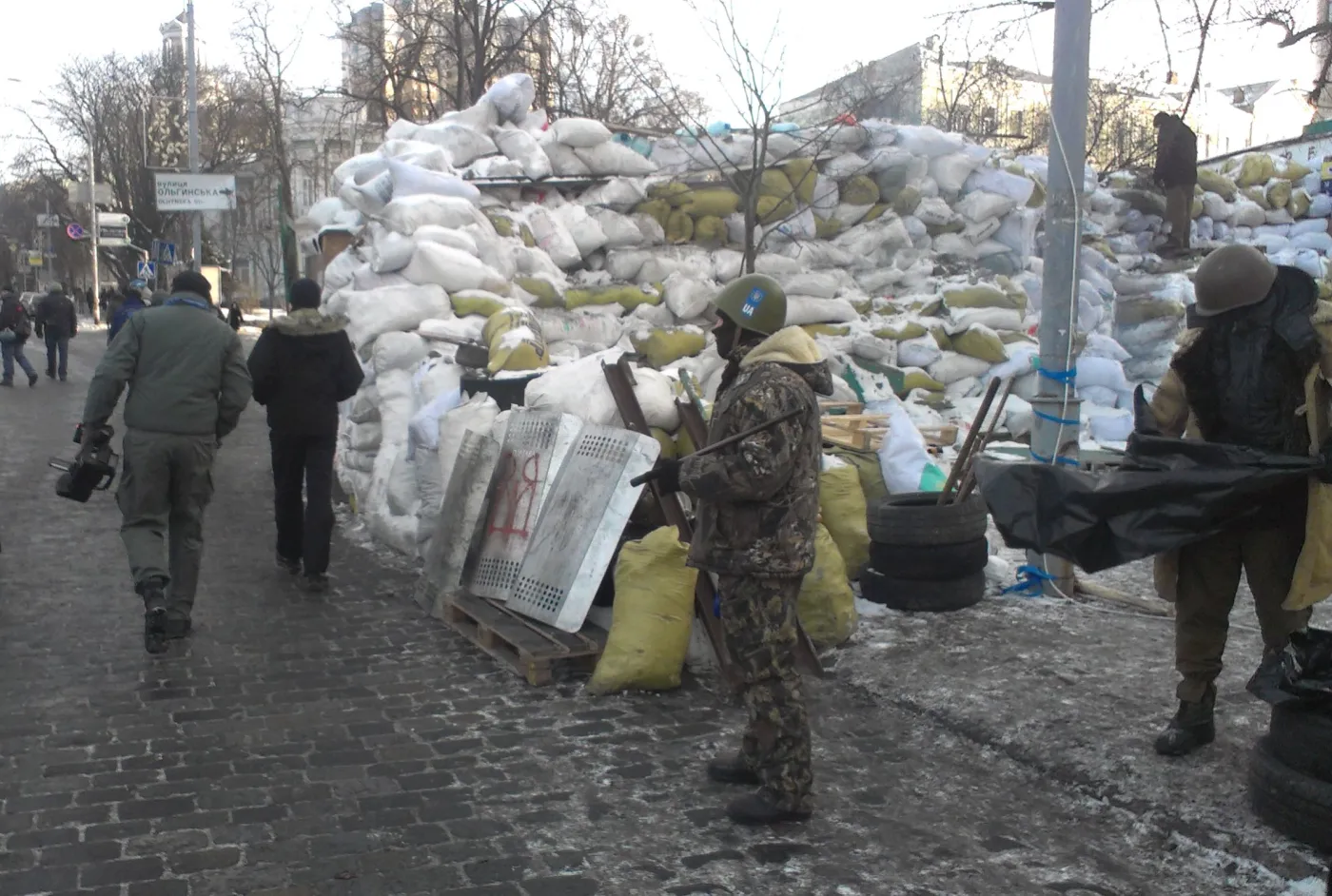 5928516-majdan-w-kijowie-na-ukrainie.jpg