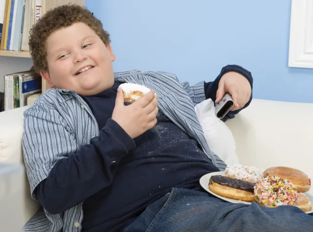 Jakie są skutki programu zwalczania otyłości wśród dzieci?