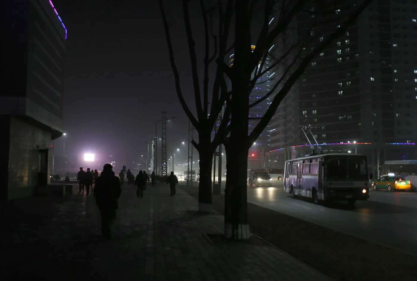 6014571-korea-polnocna-pjongjang-noc.jpg