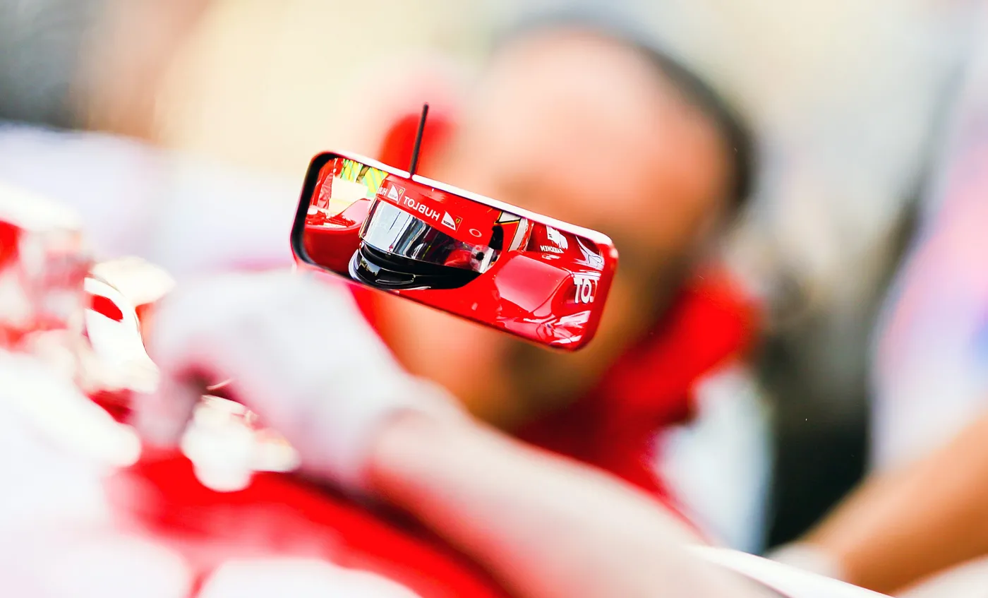6052118-7-kimi-raikkonen-ferrari-1.jpg