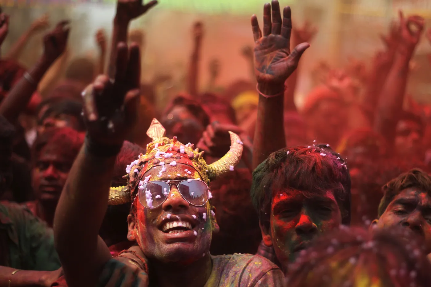6070254-festiwal-kolorow-holi-indie.jpg