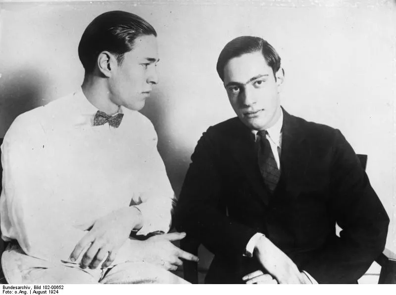 6547960-richard-loeb-i-nathan-leopold.jpg