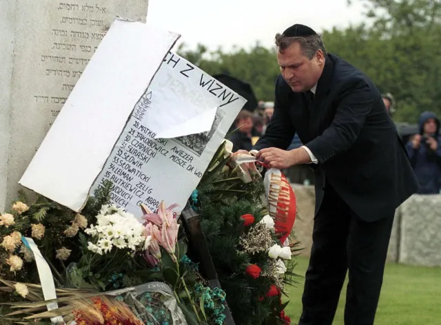 Rocznica pogromu Żydów w Jedwabnem. "Sąsiedzi" uczczą pamięć zabitych?