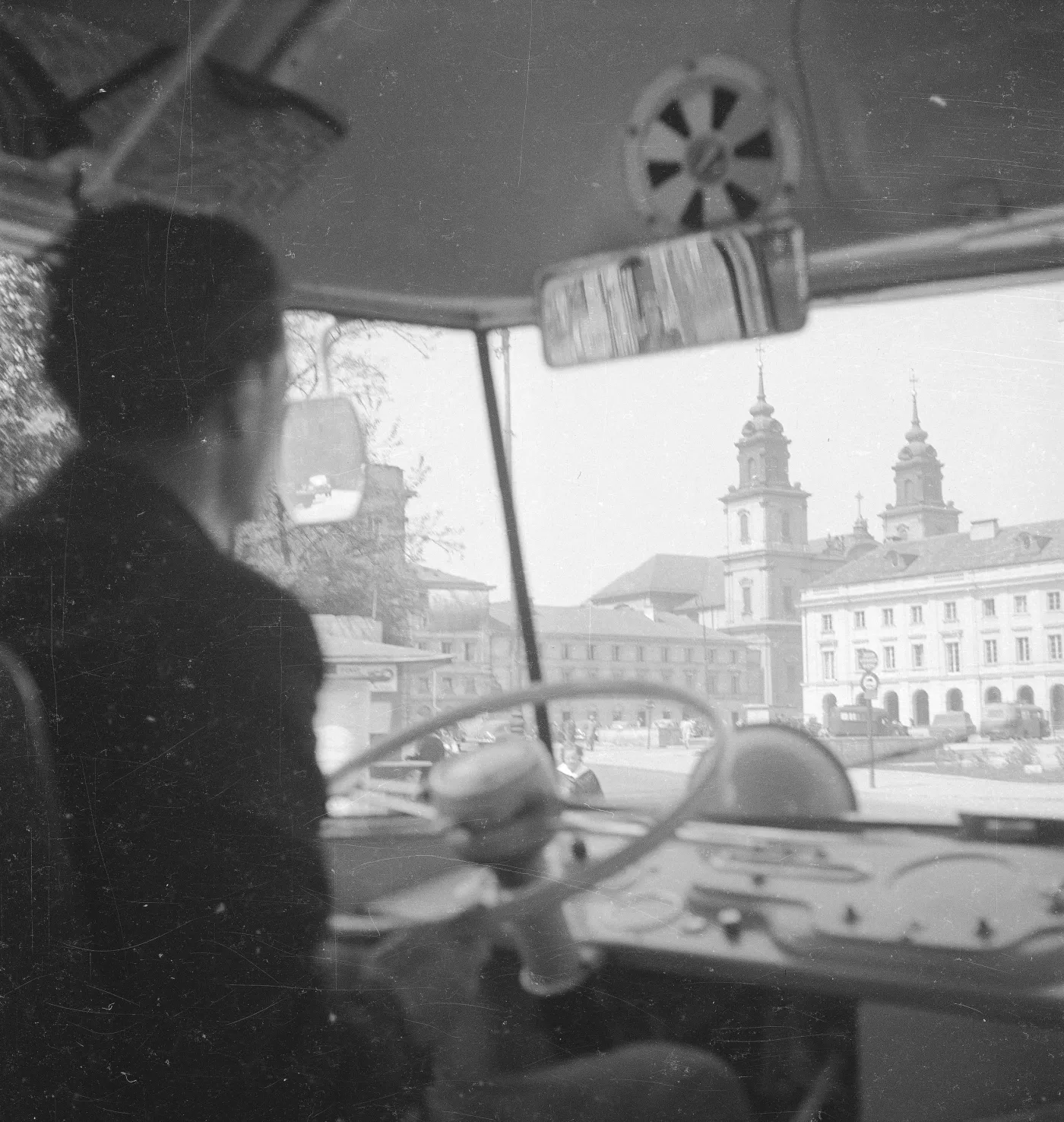 6591400-fotoreportaz-z-trasy-autobusu.jpg