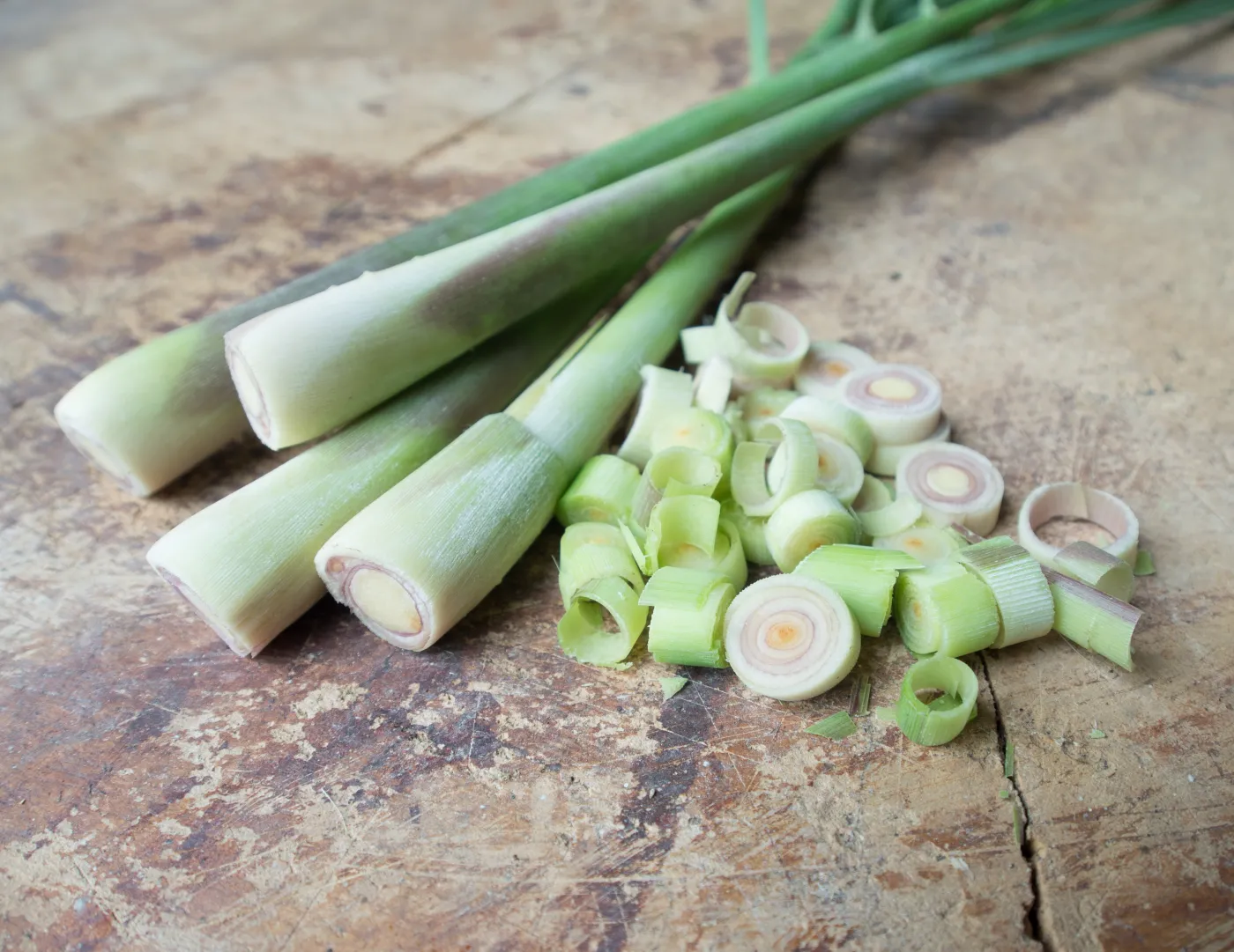 6660994-trawa-cytrynowa-lemon-grass.jpg