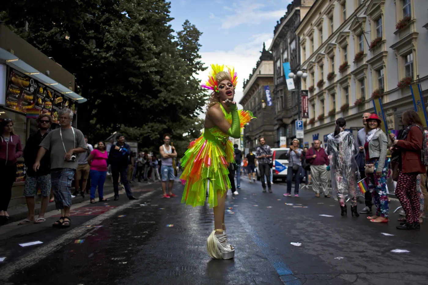 6681379-parada-rownosci-czechy-praga.jpg