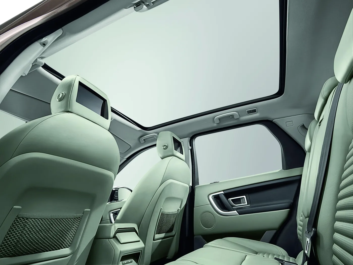 6750147-land-rover-discovery-sport.jpg