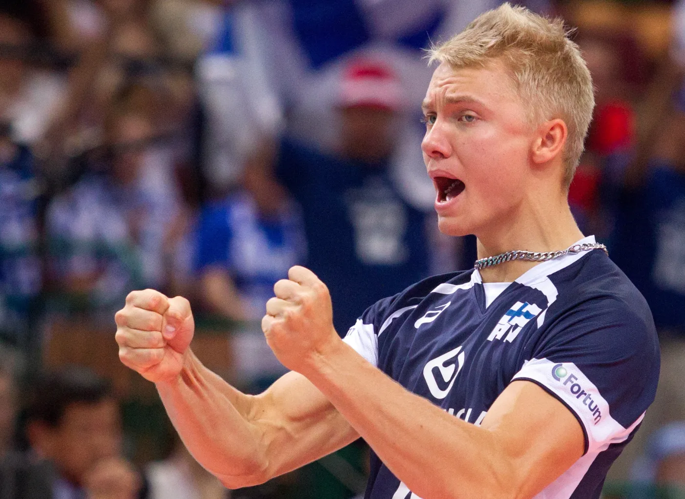 Fin Lauri Kerminen cieszy się podczas meczu grupy B mistrzostw świata siatkarzy z Tunezją