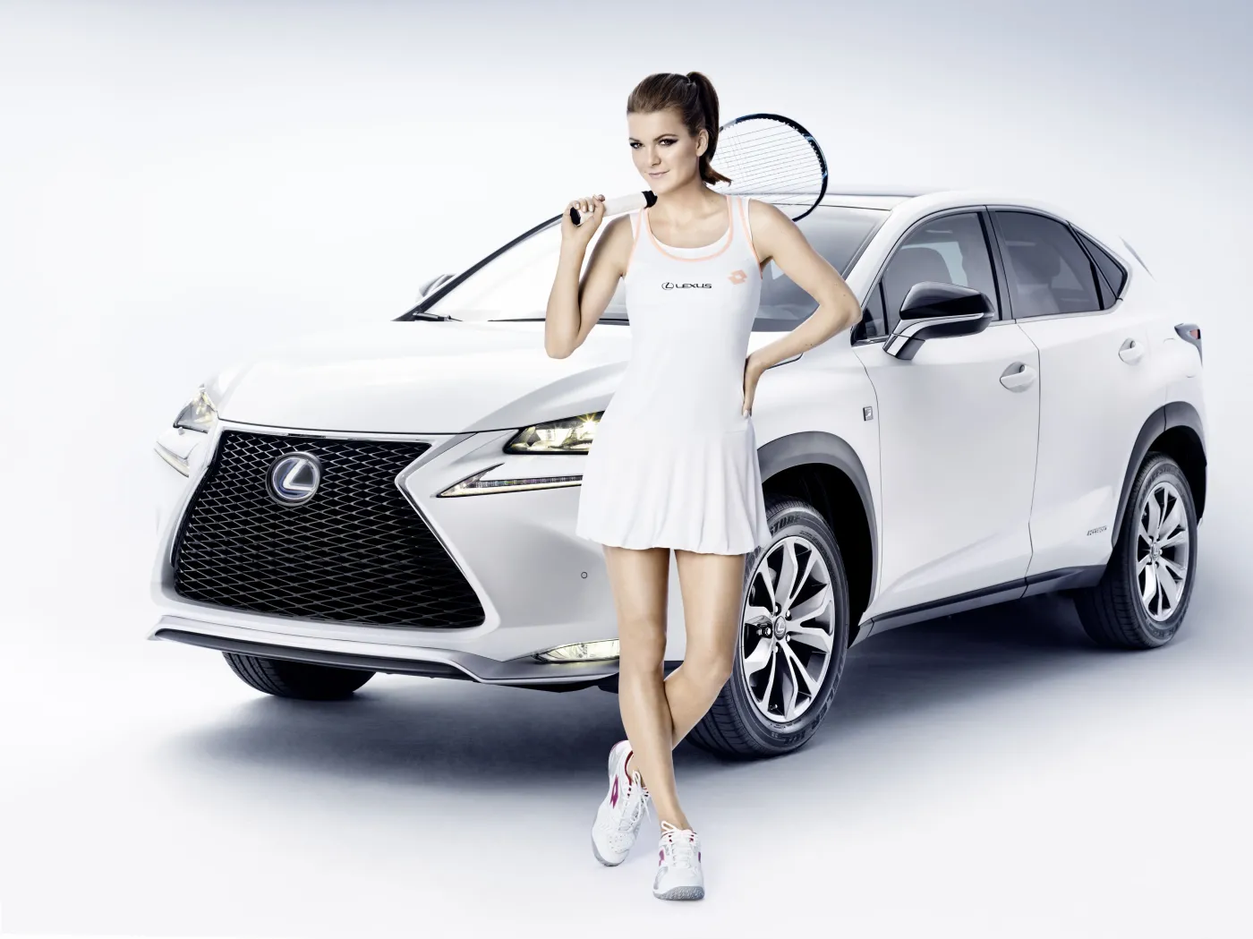 6798216-lexus-radwanska2-2563-v14-rgb.jpg