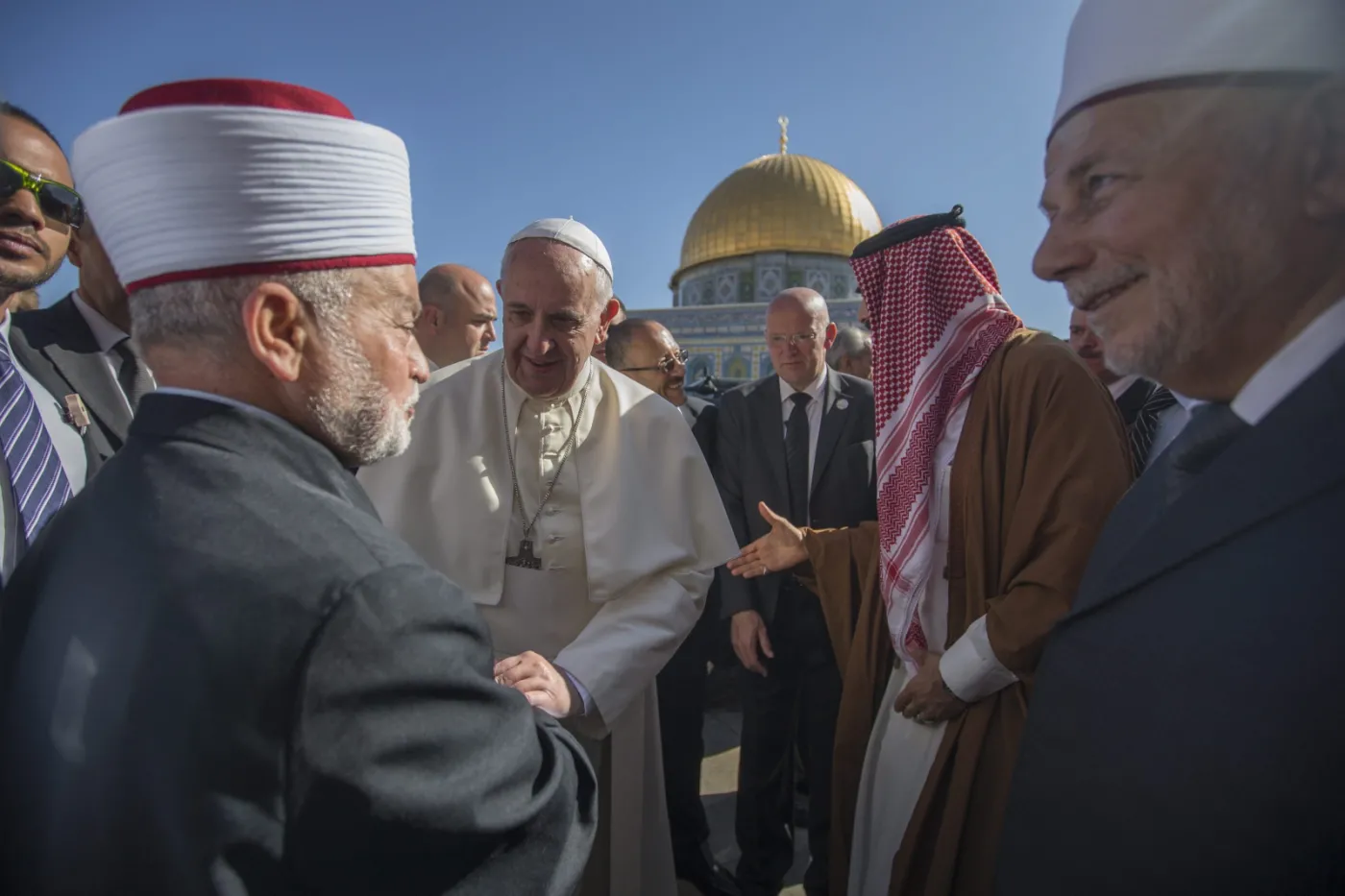 6341923-papiez-franciszek-w-izraelu.jpg