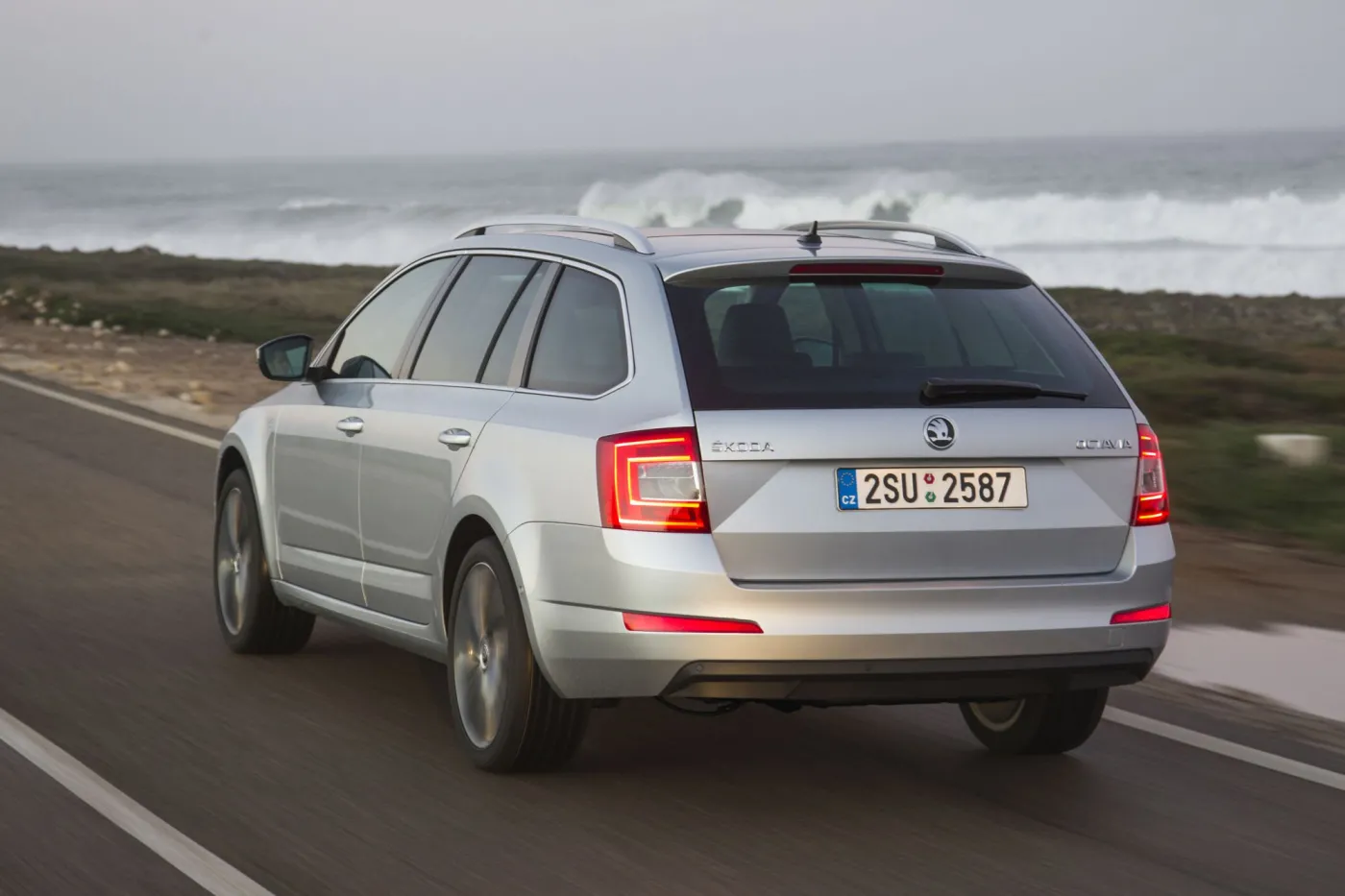 6364722-skoda-octavia-laurin-klement.jpg