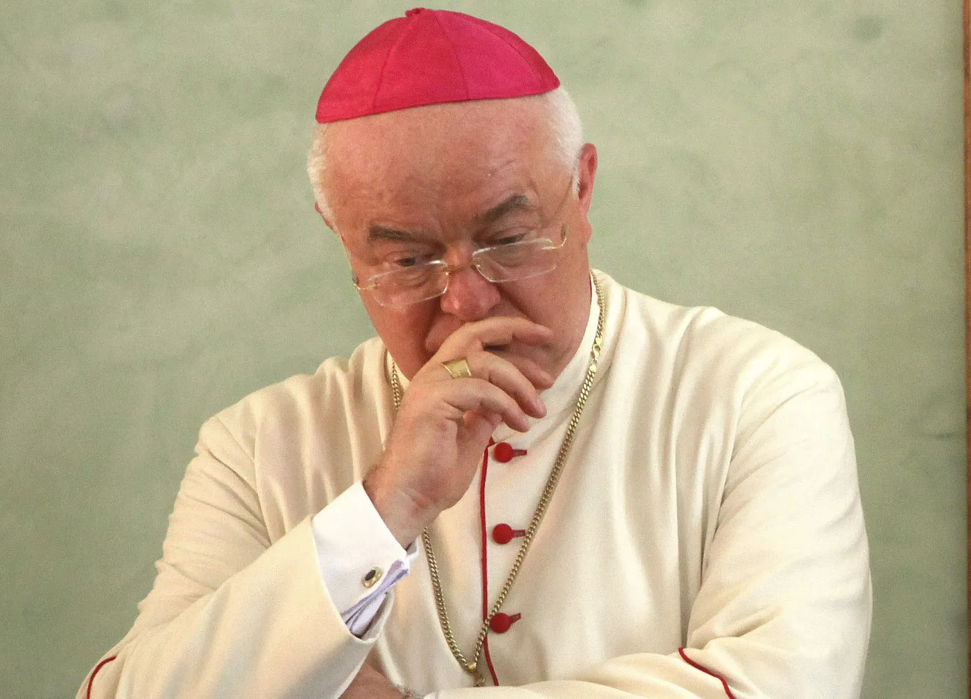 Kardynał Kazimierz Nycz o wyrzuconym arcybiskupie: Uczynił wielkie zło