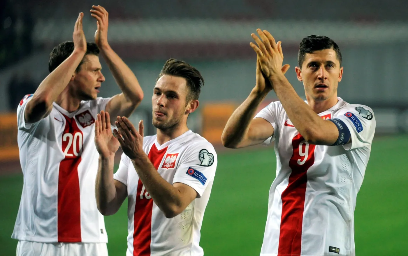7067872-pilkarze-reprezentacji-polski.jpg