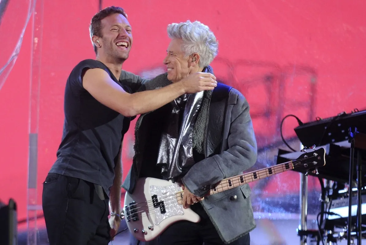 Chris Martin i Adam Clayton