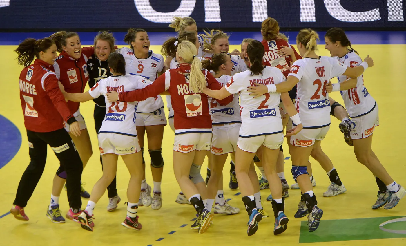 7222151-tak-piekne-norwezki-cieszyly.jpg