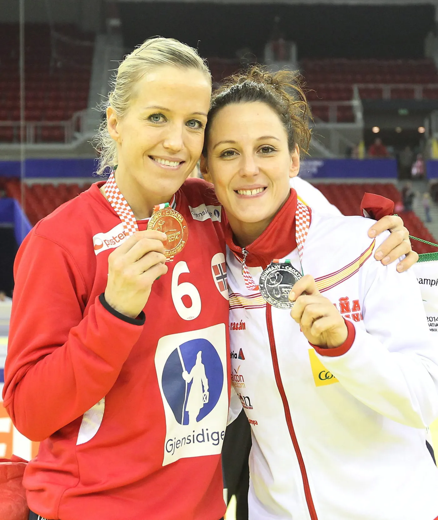 7222238-tak-piekne-norwezki-cieszyly.jpg