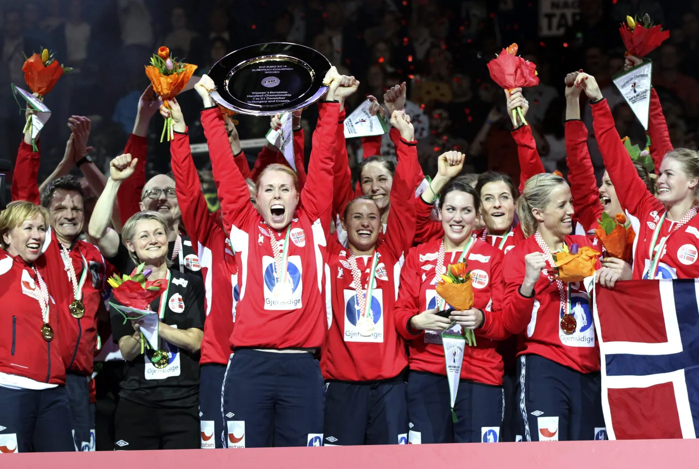 7222345-tak-piekne-norwezki-cieszyly.jpg