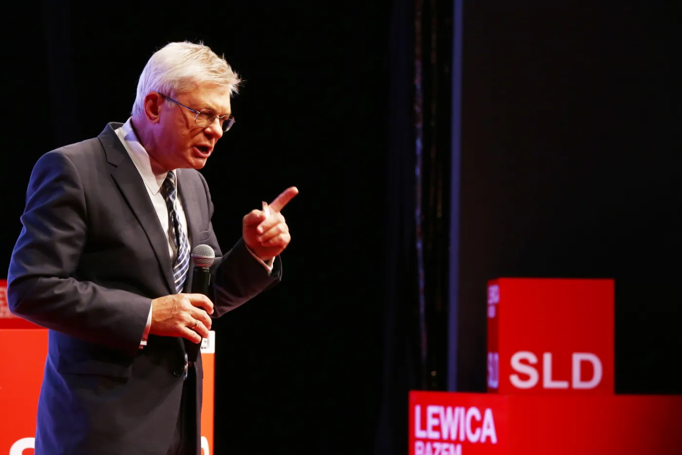  Wystąpienie przewodniczącego Partii Demokratycznej Andrzeja Celińskiego podczas konwencji wyborczej komitetu SLD-Lewica Razem