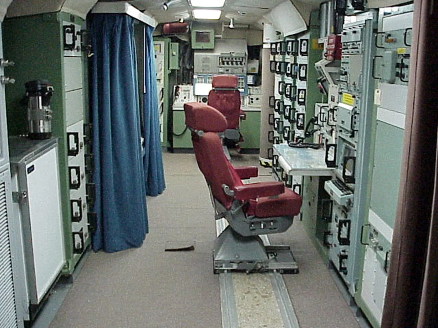6905049-bron-atomowa-usa-baza-rakiety.jpg